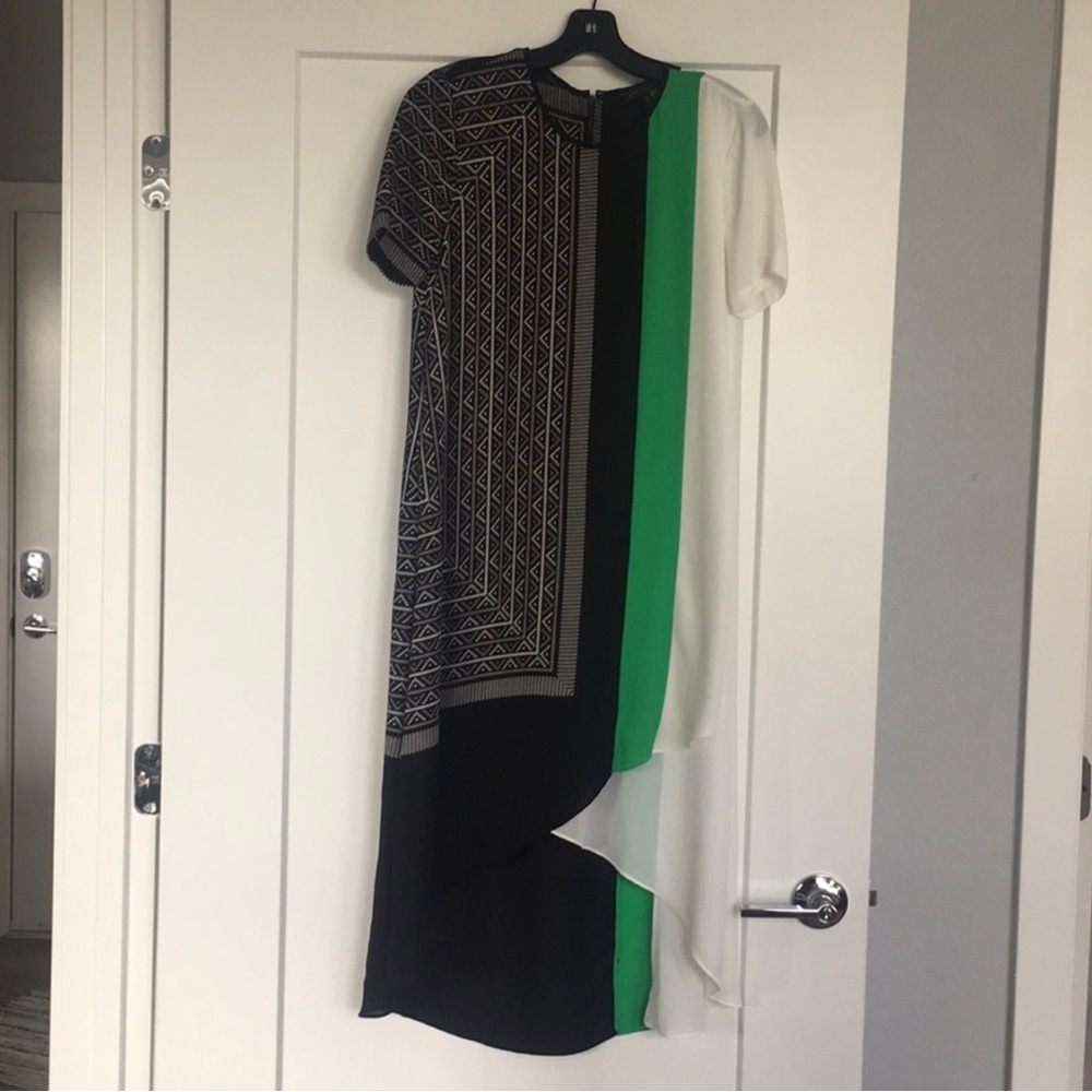 Chic Black and Green Geometric Dress